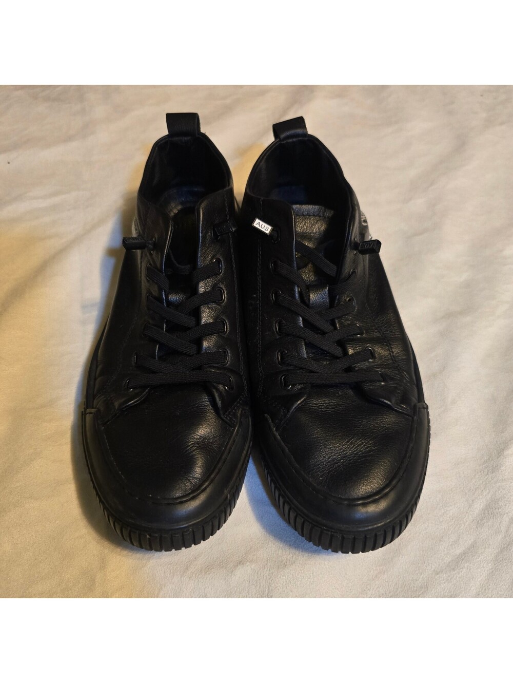 Men’s Black Leather Lace Up Low Top Sneakers Chunky Rubber Sole 255